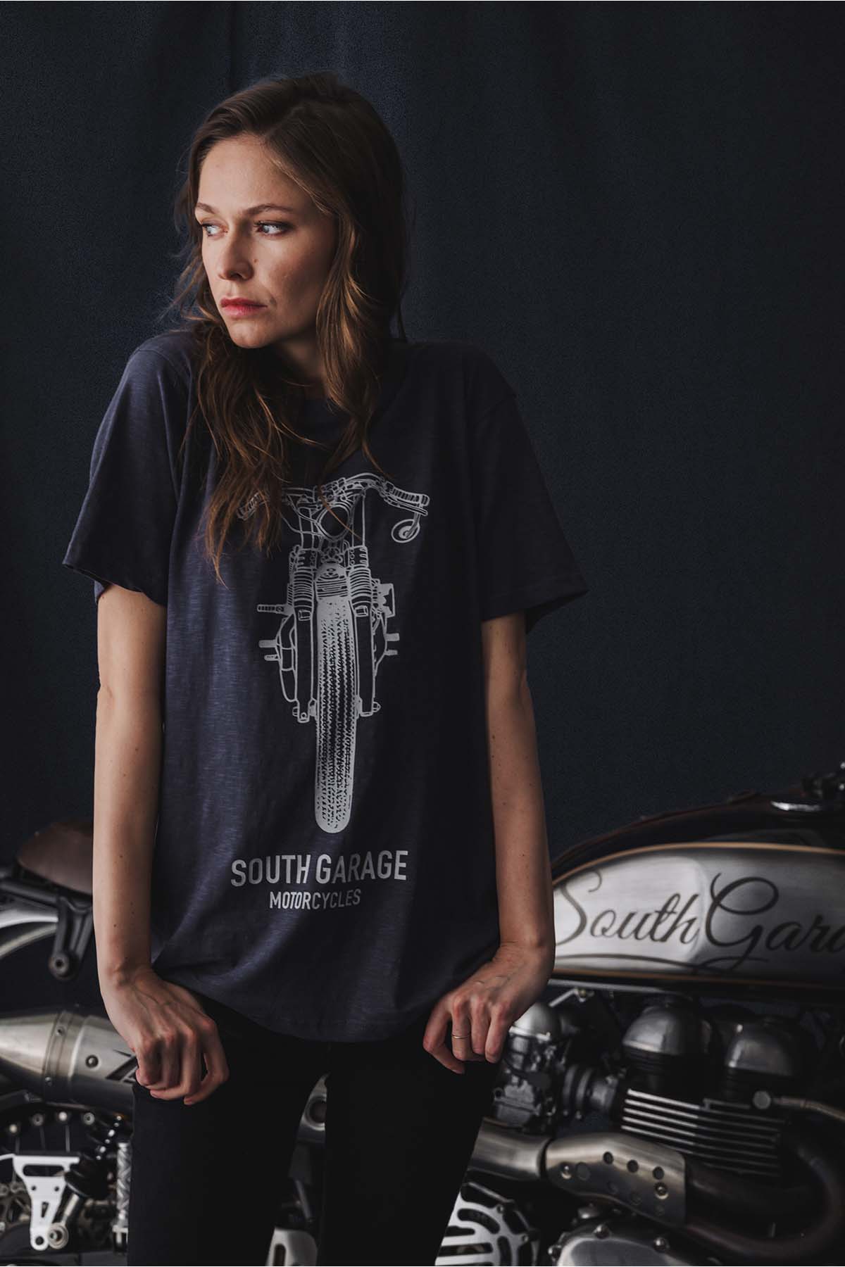 T-SHIRT NOT ORDINARY 08 - GREY